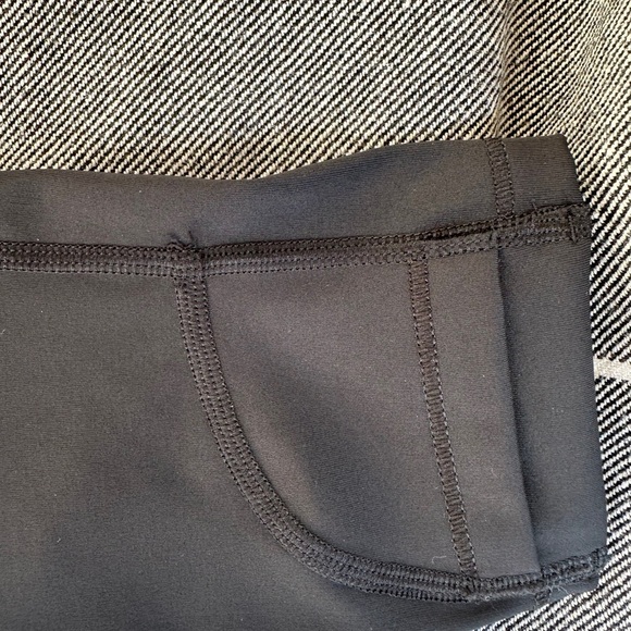 Athleta Black Eclipse Long Sleeve Cut Out Shrug - Picture 10 of 15